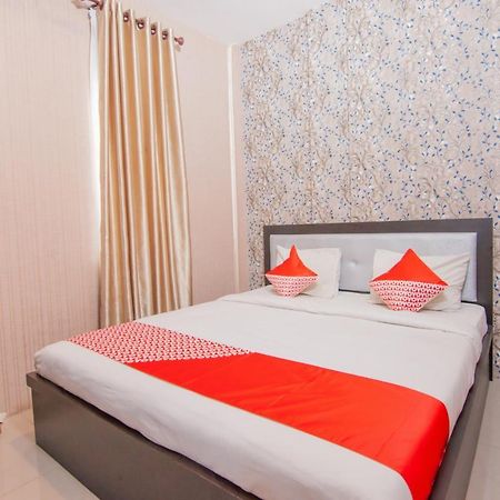 Oyo 2310 Residence 68 Pematangsiantar Exterior foto