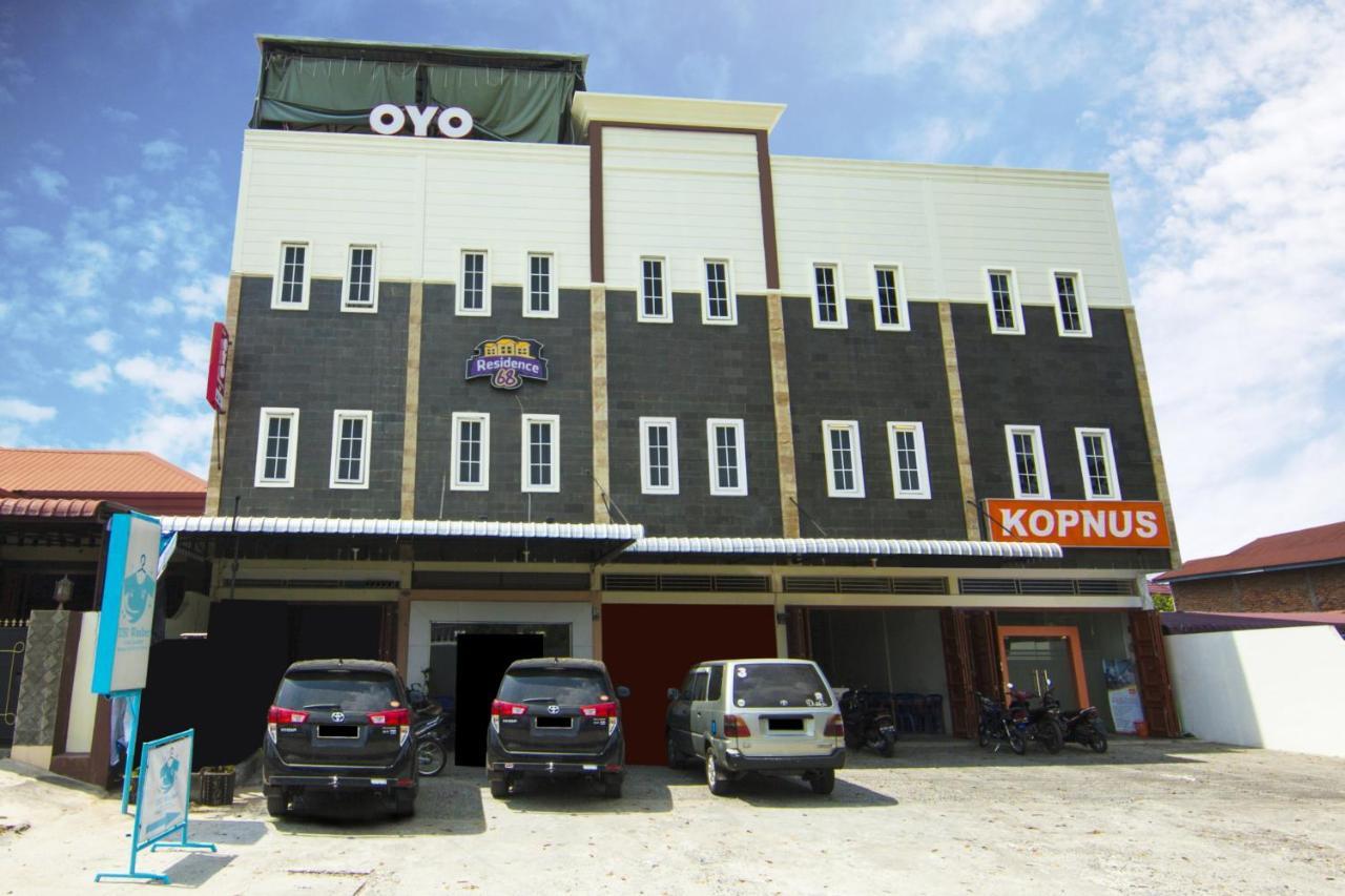 Oyo 2310 Residence 68 Pematangsiantar Exterior foto